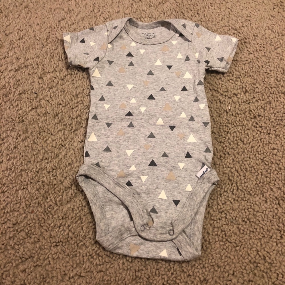 3 bodysuits
